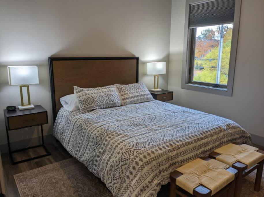 Modern Condo 210 Just Blocks From Lake Michigan Traverse Stadt Exterior foto